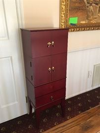 Jewelry chest 