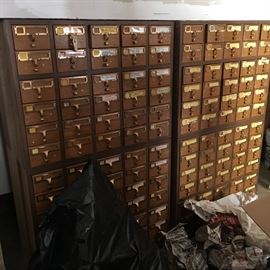 Stacking card catalogs