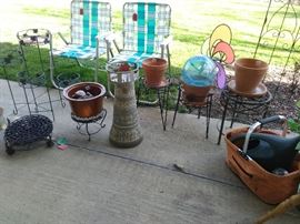 Yard and garden accessories