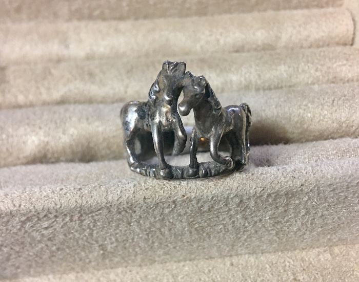 Fabulous Otto S Horse Ring, 925