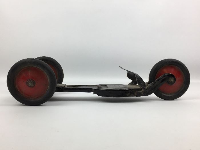 
Vintage Scooter Skate