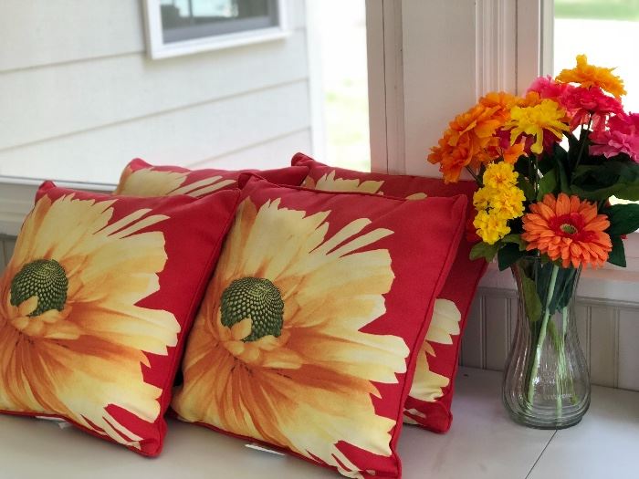 Decorative spring colors throw pillows 