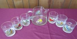 Beautiful set "Bird" Pitcher & 6 Glasses