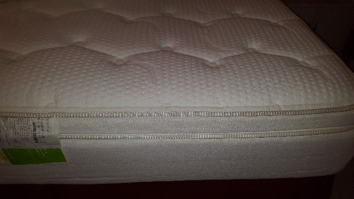 $50   King mattress 2 piece set