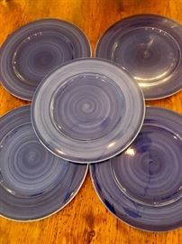 Set of 8 large Vietri dinner plates