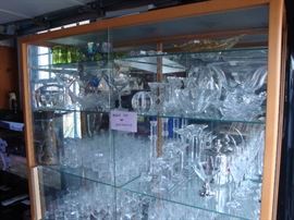 TONS OF HIGH END CRYSTALS 