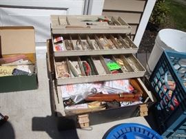 SALT WATER TACKEL BOX FILLED 