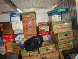 JUST PICKED UP ANOTHER ESTATE NO IDEA WHATS IN HERE IF I GOT TIME IT WILL BE ADDING THINGS SATURDAY AND SUNDAY