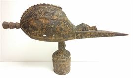 Large Baga Guinea, West Africa A-Tshol Anok or Nok Bird Headdress Helmet Mask Statue
Carved wood with dark patina.
16.5" high x 25.75" wide overall including circular post plinth base stand (mask helmet head itself is 7.5" high and 3.75" deep, base itself is 10.25" high with a 4.25" base diameter and a 1" top diameter).
Provenance: Discovered in Africa then transported back to Nevada, USA by safari photographer Jeanne Drake; Drake estate sale, Nevada; Nevada collector.