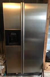 KitchenAid refrigerator/freezer