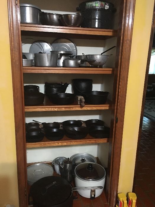 Large Collection of Cast Iron Pots
( over 40)
Collection of Magnalite Pots, Gumbo Pots, Large Hitachi Rice Cooker Roasters, Coffee Makers, Small Appliances, etc