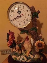 Lovely Rooster & Hen Clock