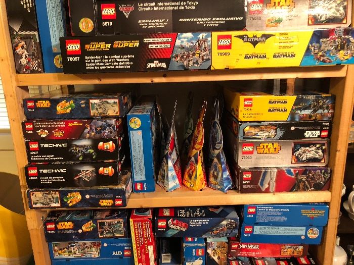 These are the Lego’s that are left for Sunday sale.