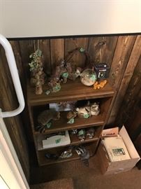 Miscellaneous raccoons as well as chipmunks.
Keep in mind all bookshelves are for sale too!