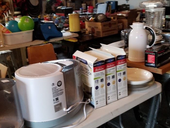humidifiers, exercise  equipment, blender, misc kitchen items