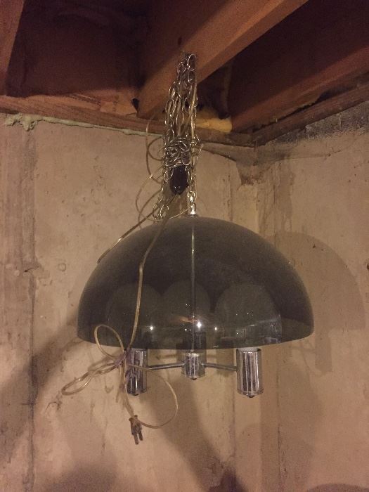 Very retro hanging lamp