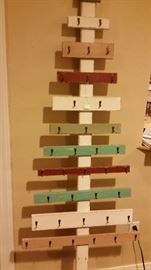 fun organizer tree