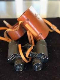 binoculars with radio