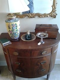 Antique Tea Caddy (circa 1830) on Demi-Lune Chest, Chinese Export Ginger Jar Lamp