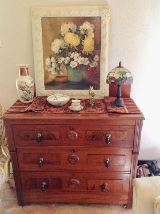 Antique 3-Drawer Chest in Great Condition