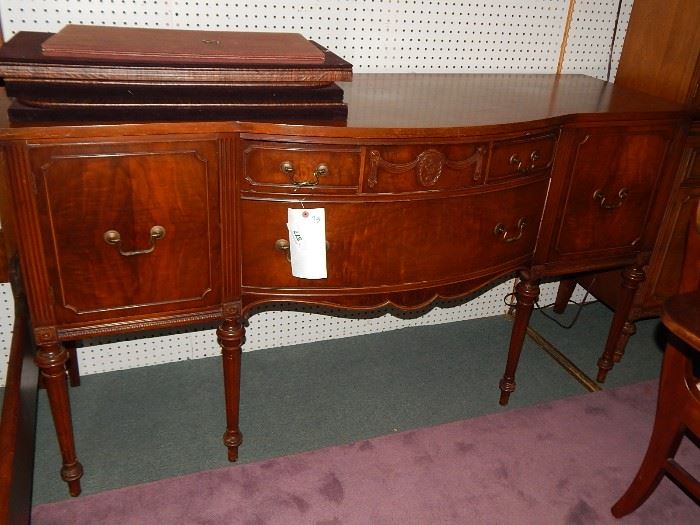 bedroom sets, dining sets, sofas, leather recliners, housewares, antiques, silver, collectibles