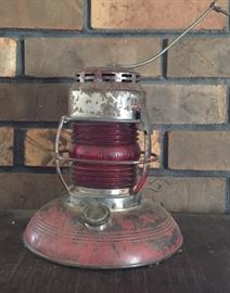 Antique gas lamp