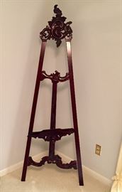 Large elegant easel