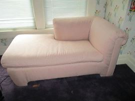 CHAISE LOUNGE (1 OF 2)