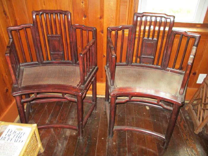 ORNATE ORIENTAL STYLE WOOD CHAIRS