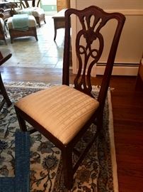 13. Henredon Mahogany 2 Pedestal Dining Table w/ Three  22" Leaves (74"x 45"x 30")                                            14. 8 Henredon Dining Chairs w/ Cream Upholstery                                                        2 Arm Chairs (27"x 20"x 39") 6 Side Chairs (21"x 18"x 40")