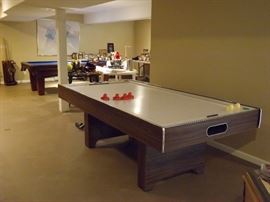 Air Hockey