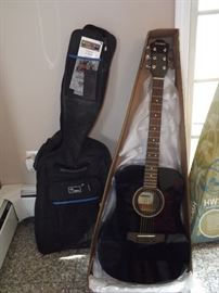 Hohner HW300 Acoustic Guitar