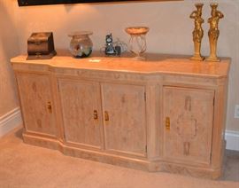 NICE THOMASVILLE CHEST