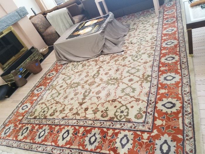INDIAN RUG NOW 395,00