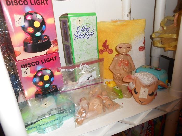 Disco lights ET items