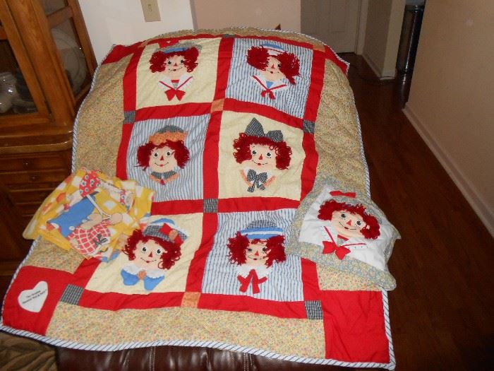 Raggedy Anne baby quilt, sheet set and 1 pillow cover