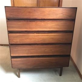 Stanley Mid-Century Chest of Drawers