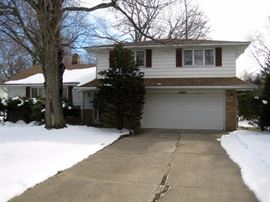 Lyndhurst, OH 44124