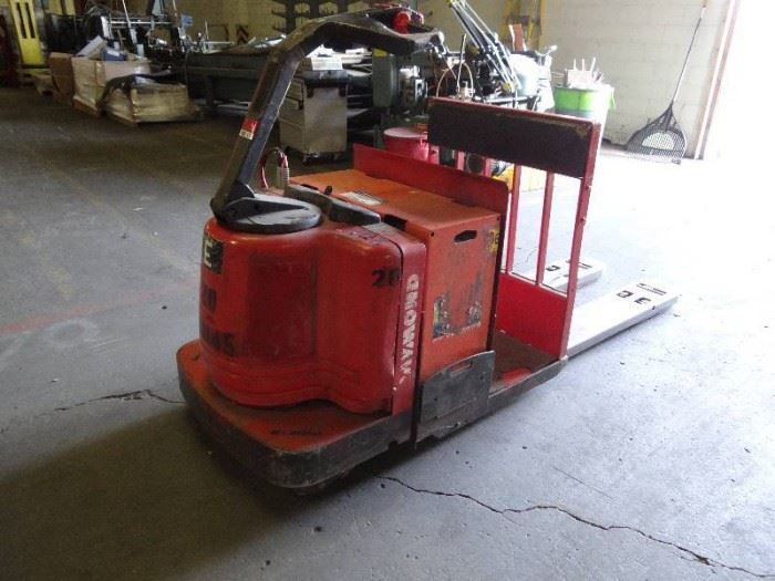 Raymond Electric Ride On Pallet Jack, Model
