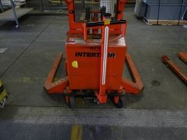 Interthor Electric Pallet Lift, Model # EHSS 100/1 ...