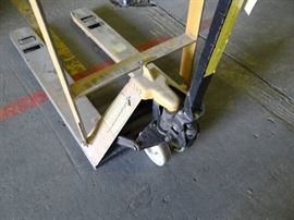 Multiton Pallet Jack