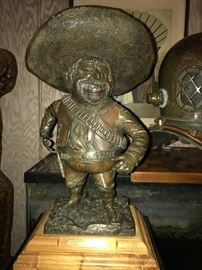 DON HEDIN BRONZE- 21" 40#- hard to find.  He only made a few sculptures