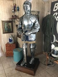 MARTO OF SPAIN ARMOR- 79" TALL- pristine condition.  