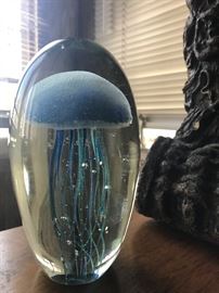GLASS JELLYFISH