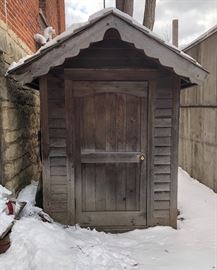Tool shed