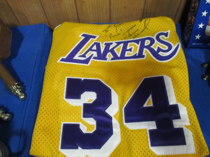 Shaq signed Lakers Jersey