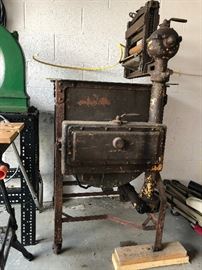 Central Railway Signal CA Antique Washer        https://www.ctbids.com/#!/description/share/17361