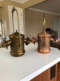 Antique Angle Kerosene Lanterns https://www.ctbids.com/#!/description/share/17388