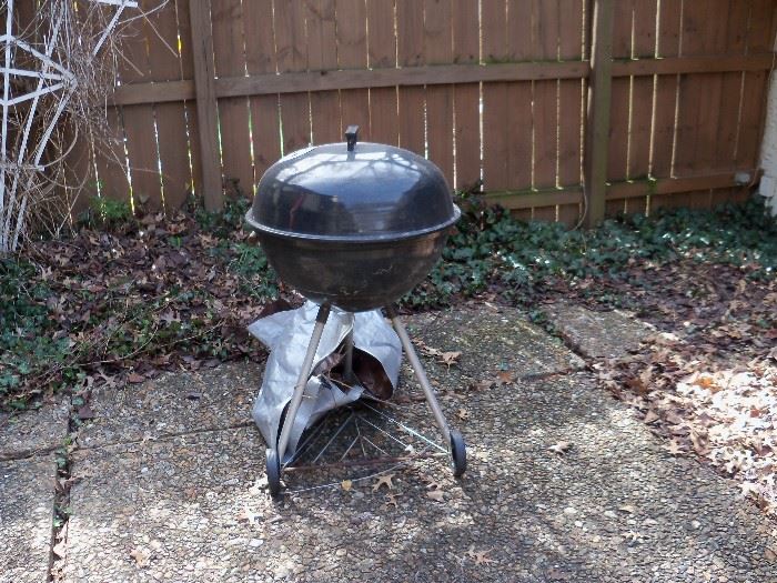 bbq pit