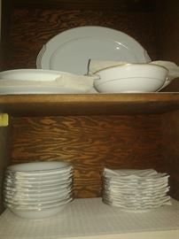 Noritake 5290 Goldart  China serving for 10